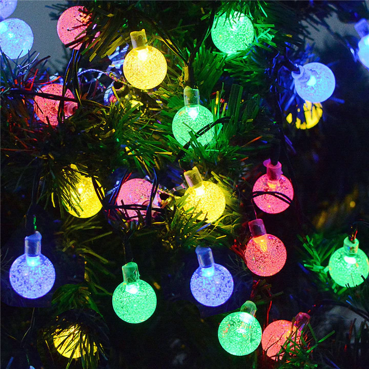 Instalatie de Craciun, Nevermore®, Tip Liniara, Bile cu bule mici, Interconectabila, 6 m, 40 LED-uri, Multicolor
